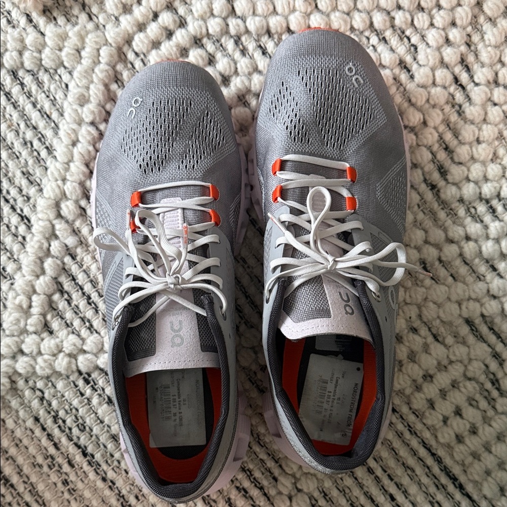 On Cloud Running Gray And Orange - image 5